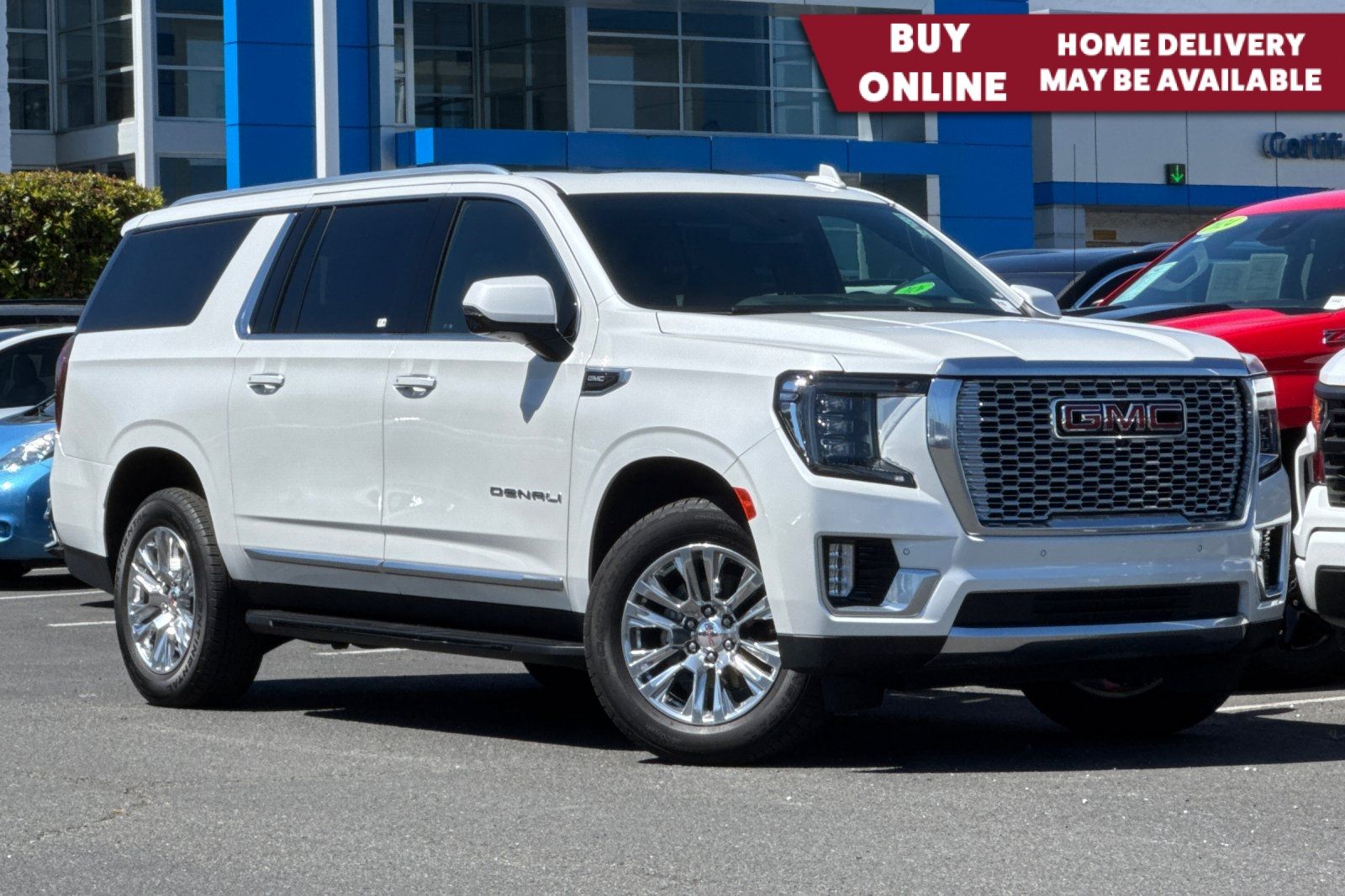 White Frost Tricoat 2024 GMC Yukon XL Denali 4WD SUV / Crossover Four-Wheel Drive