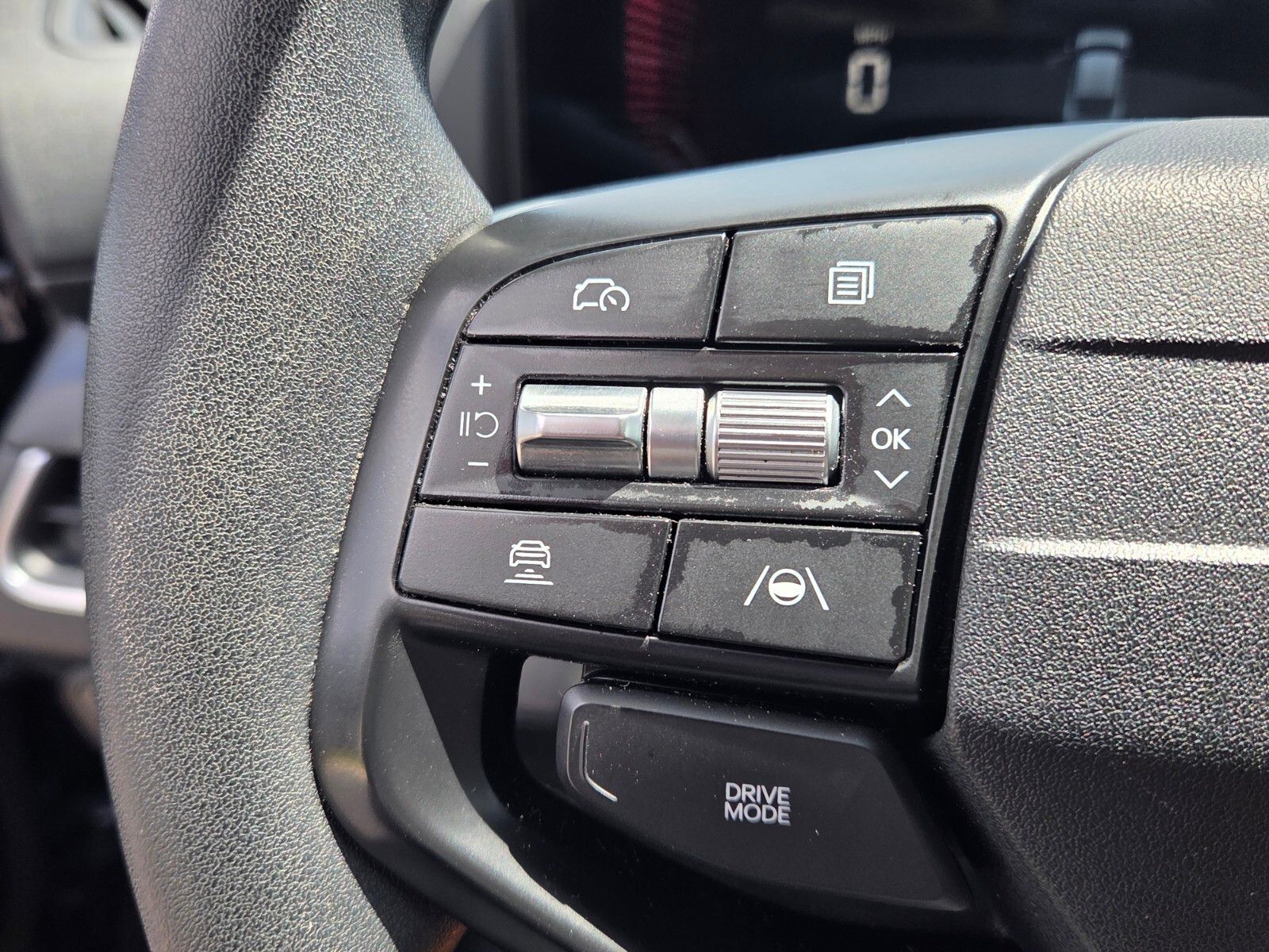 Used 2025 Black Kia LXS image 25