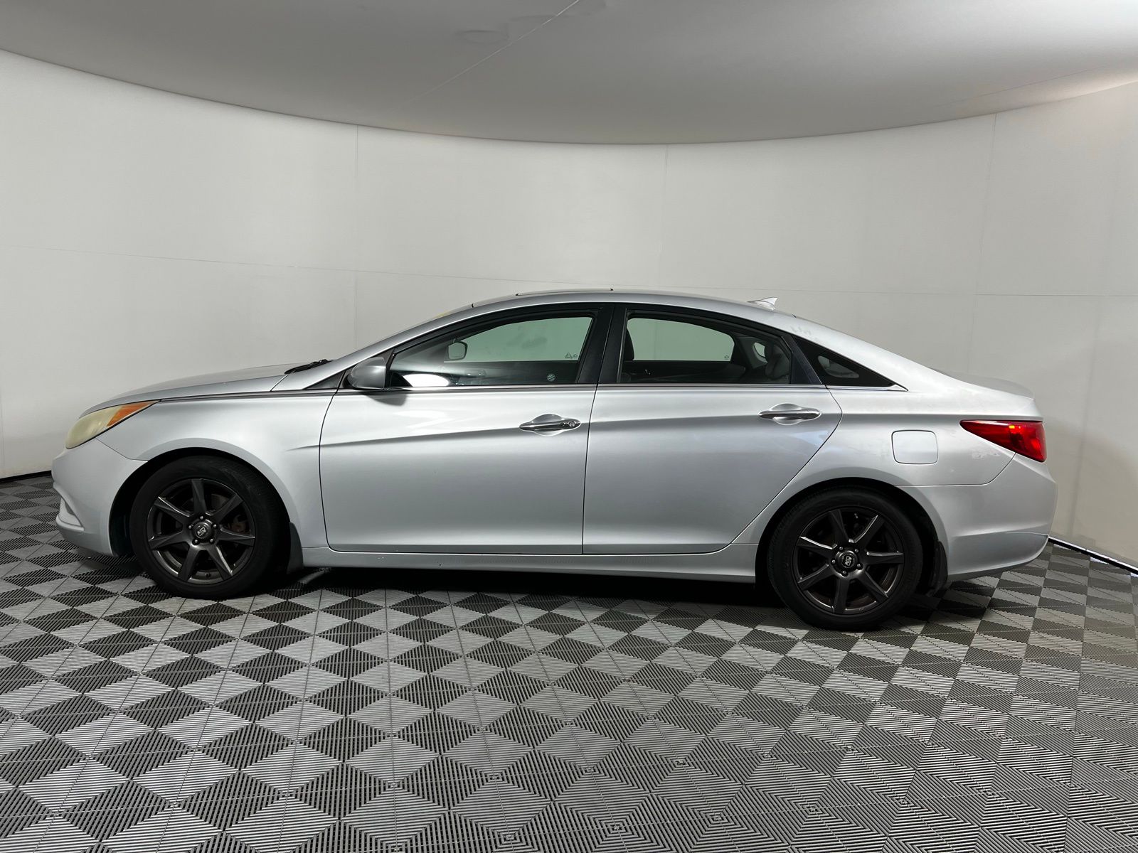 2013 Hyundai Sonata SE 8