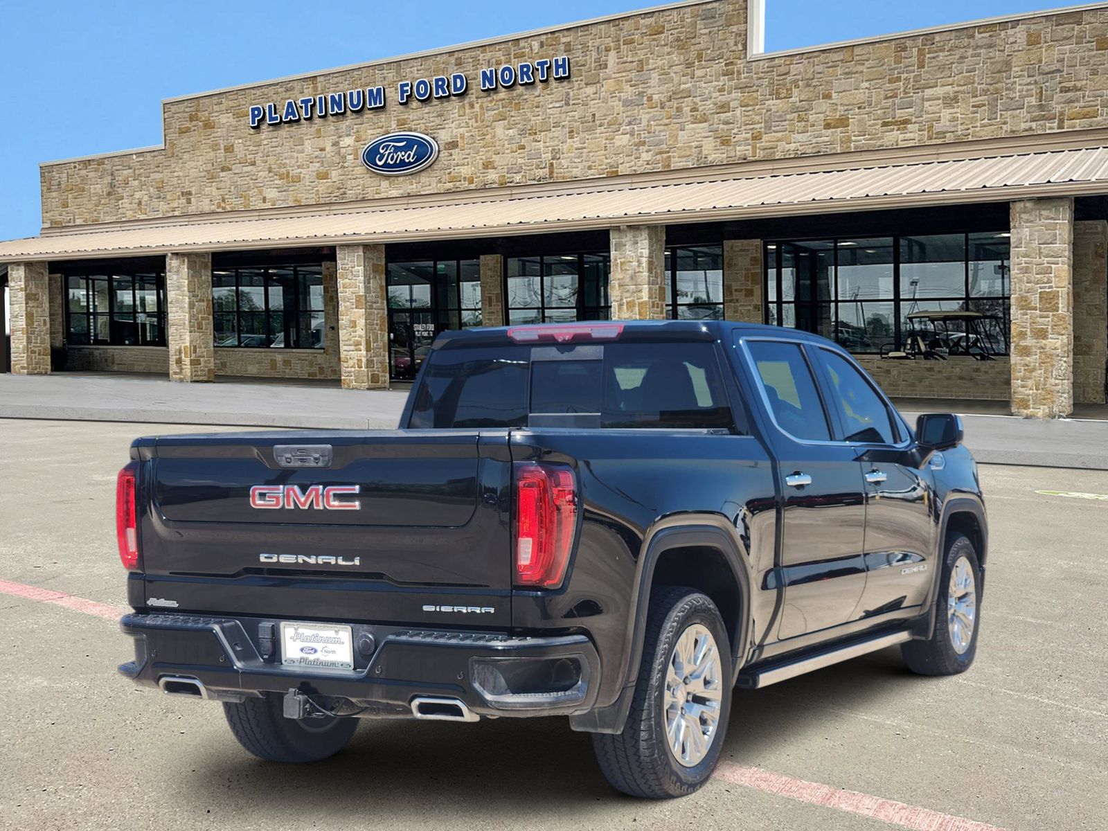 View vehicle photo 5