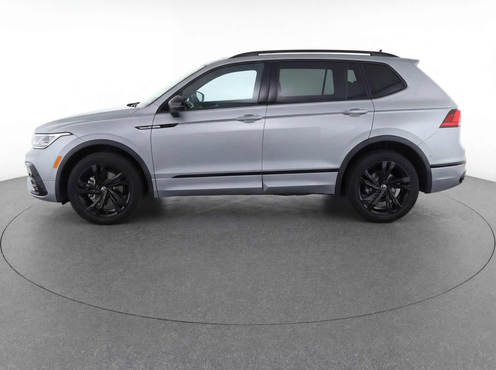 used 2023 Volkswagen Tiguan car, priced at $28,850