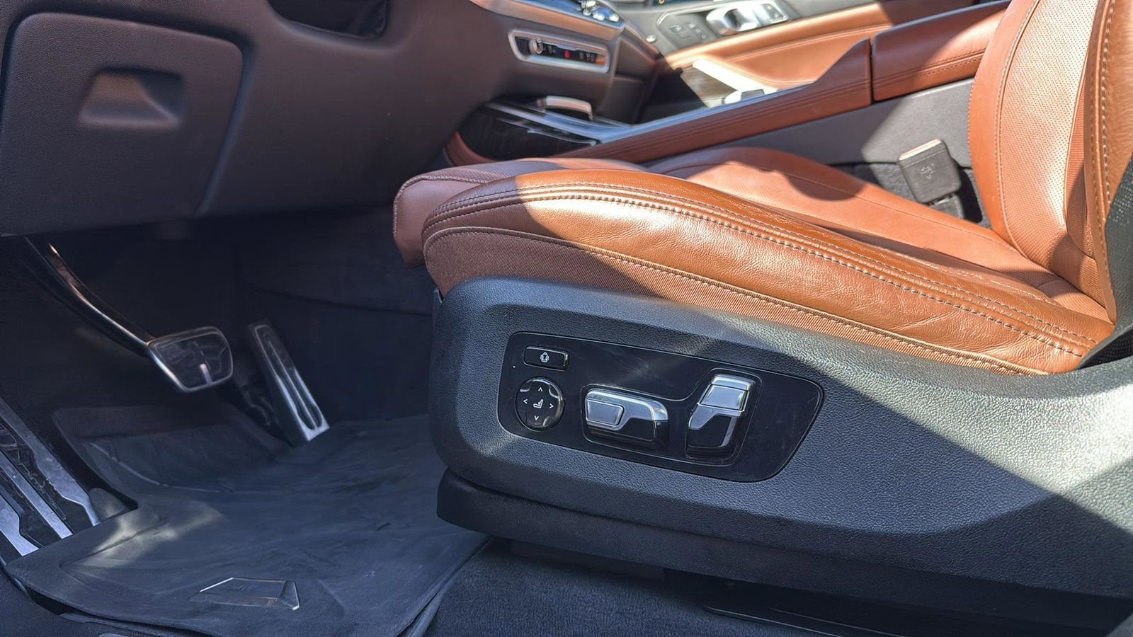 Used Car 2023 Bmw X7  M60i For Sale Under $70,000 In Austin, Texas