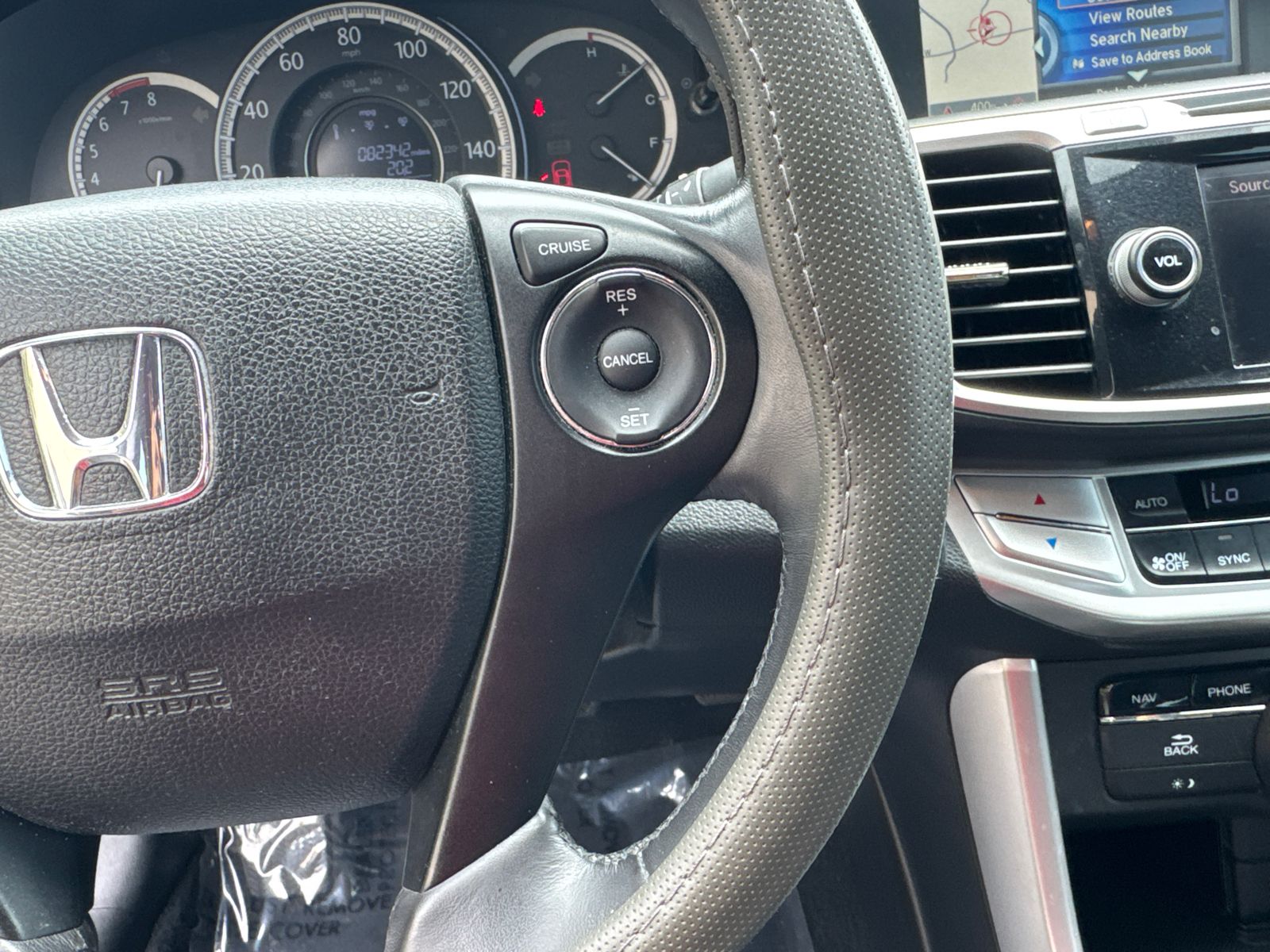 Used 2015  Honda EX-L image 25