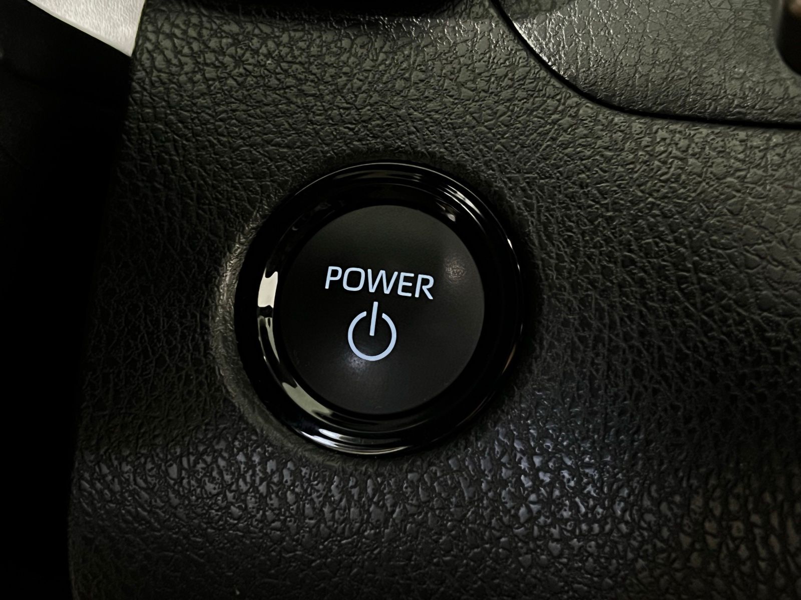 Thumbnail: 2025 Toyota Camry - 20