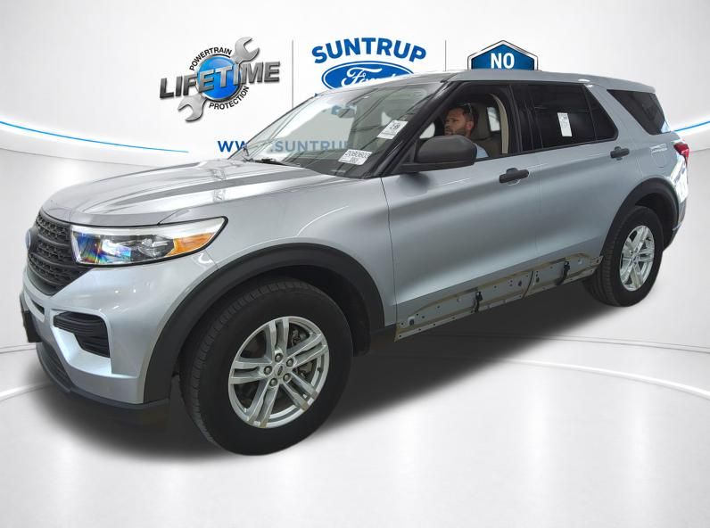 View vehicle photo 3
