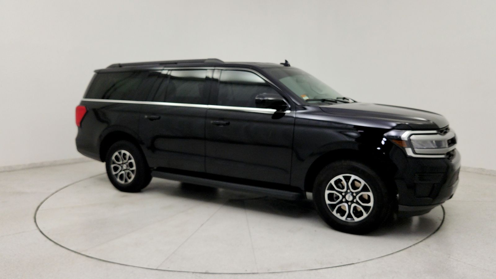 Certified Used 2023 Black Ford XLT image 9