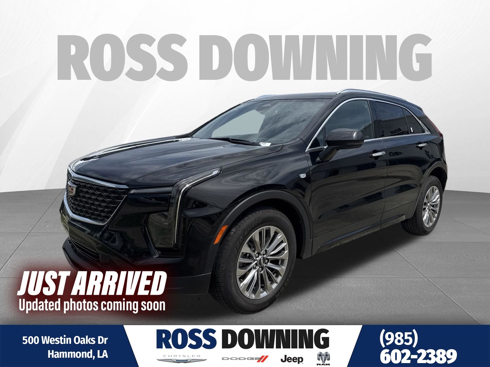  2024 Cadillac XT4 Premium Luxury FWD   