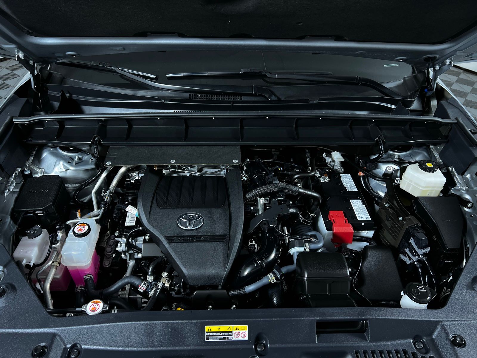 Thumbnail: 2025 Toyota Highlander - 9