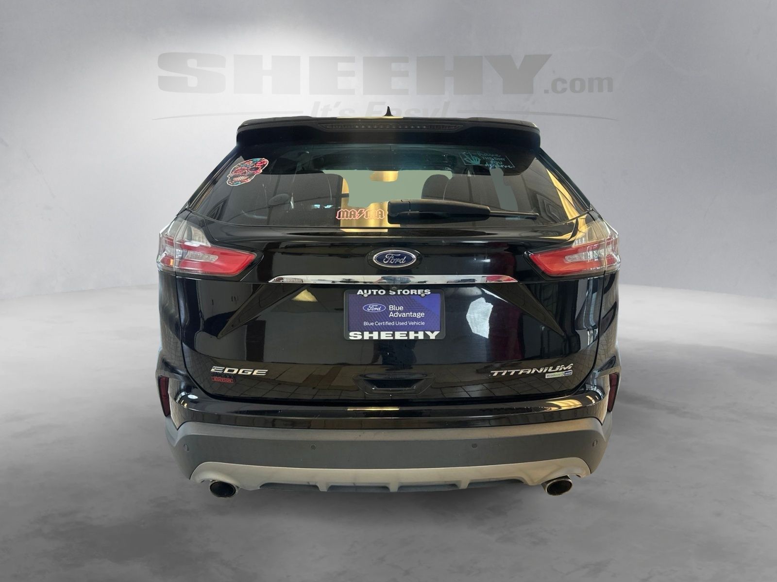 Certified Used 2019 Agate Black Metallic Ford Titanium image 11