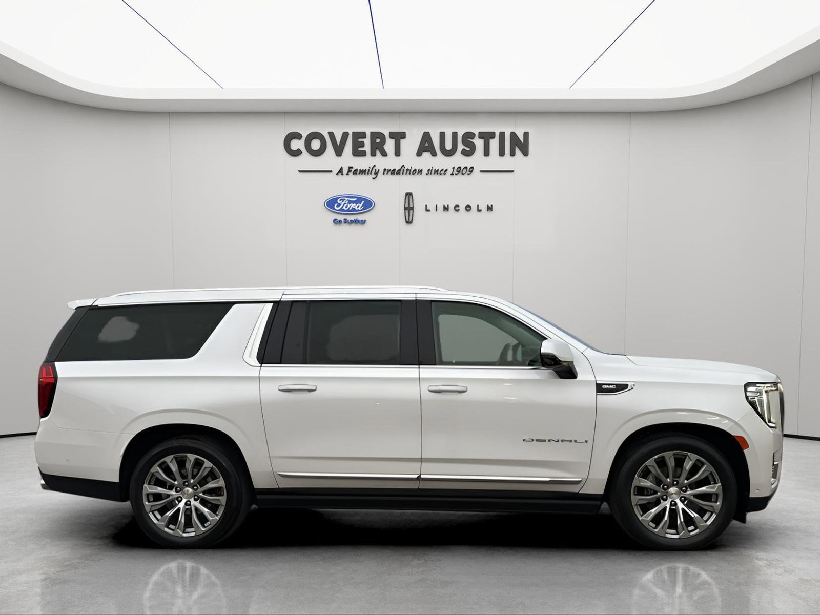 Used Car 2023 Gmc Yukon Xl  Denali For Sale Under $70,000 In Austin, Texas