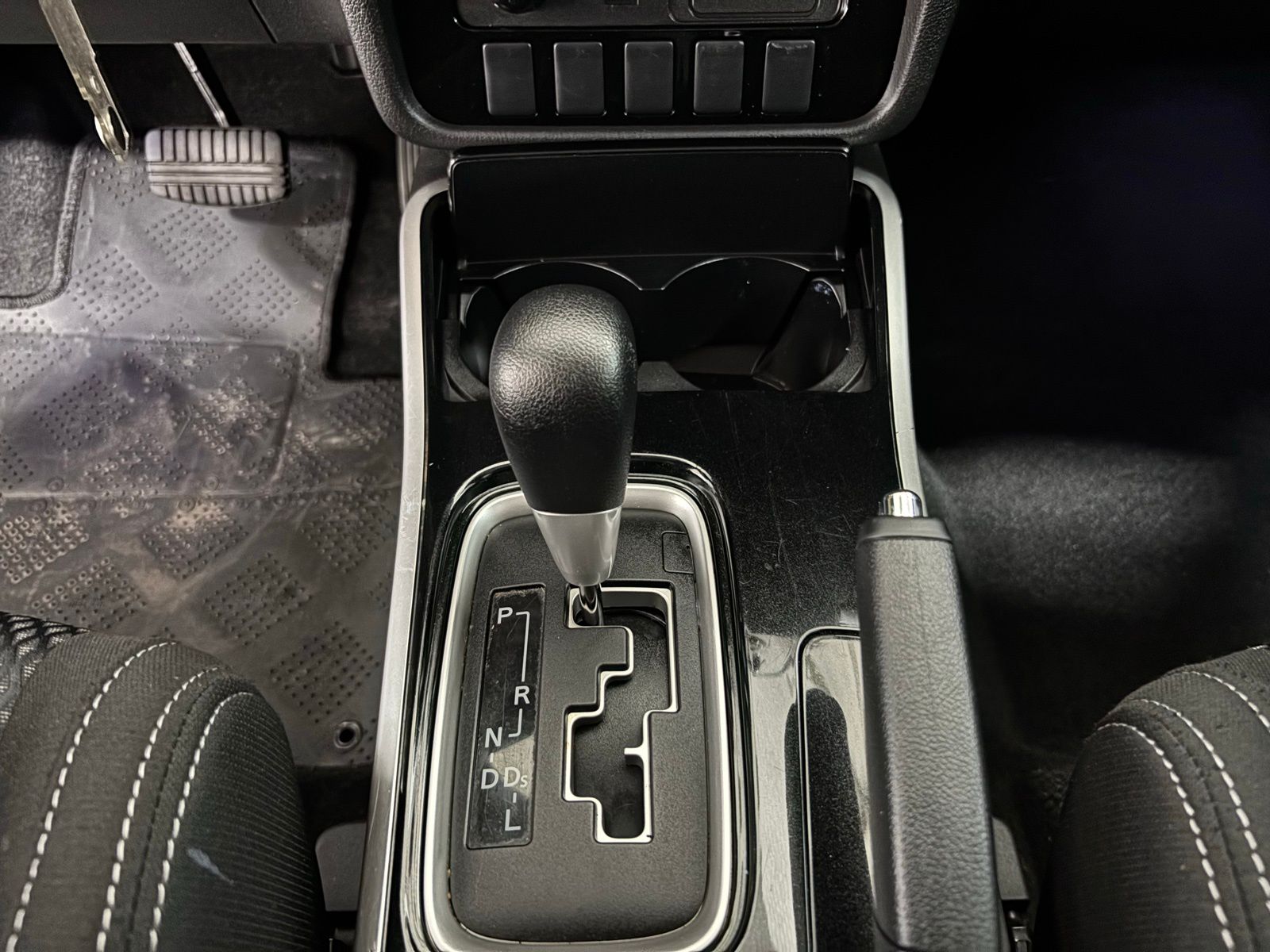 Used Car 2018 Mitsubishi Outlander  Es For Sale Under $15,000 In Austin, Texas