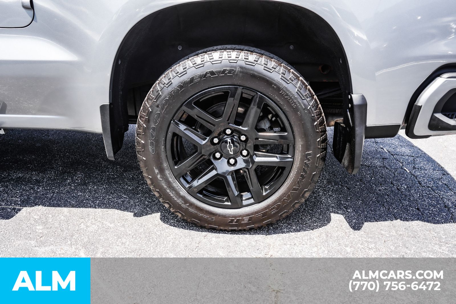Used 2024 Silver Chevrolet RST image 15