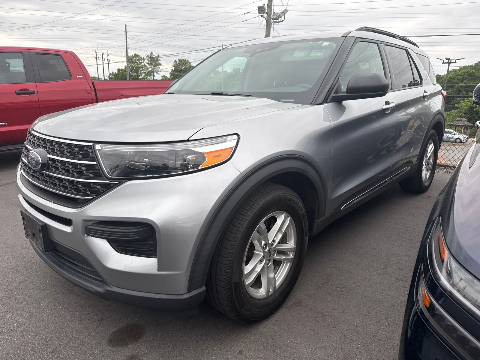 Silver Metallic 2020 Ford Explorer XLT RWD SUV / Crossover Rear-Wheel Drive Automatic
