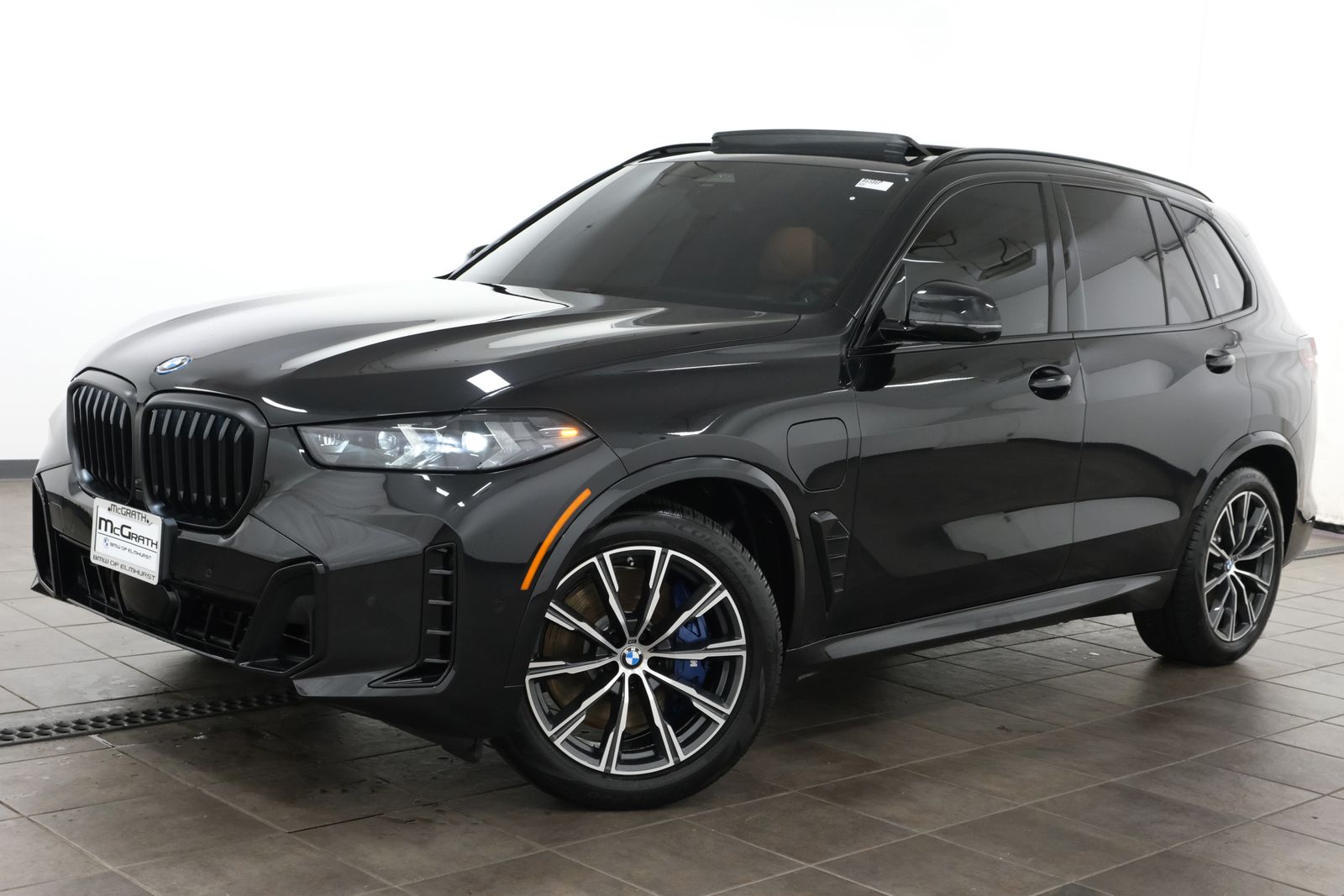 Black Sapphire Metallic 2026 BMW X5 SUV / Crossover All-Wheel Drive 8-Speed Automatic