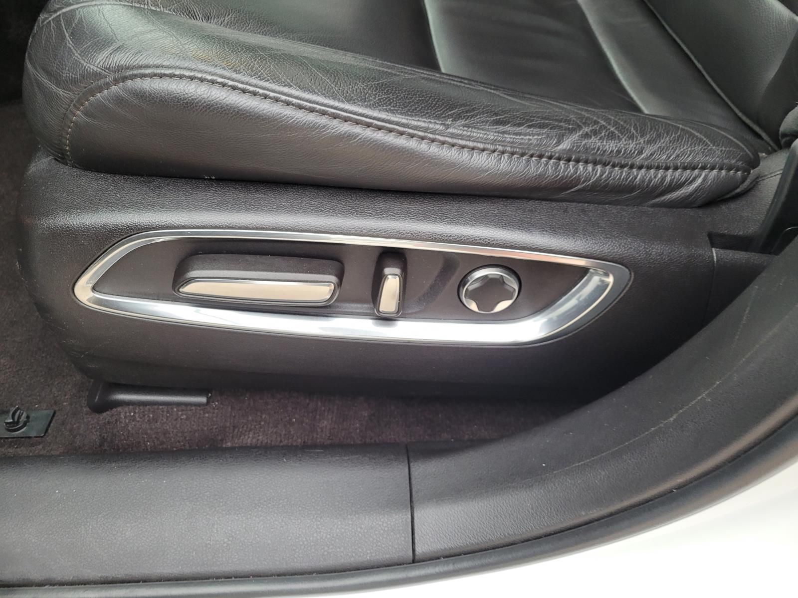used 2020 Acura MDX car, priced at $20,500
