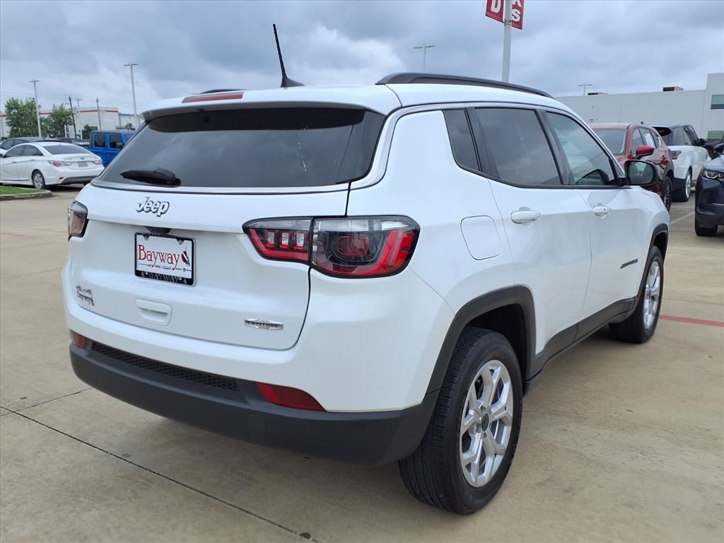 2025 Jeep Compass Latitude - 4