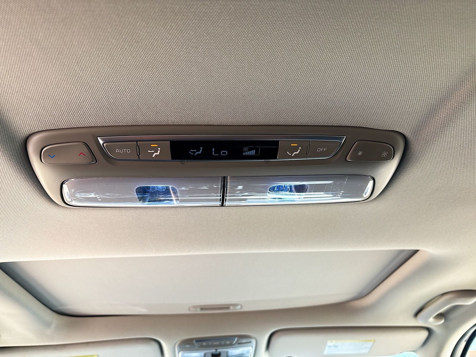 Used 2022 Silver Kia EX image 27