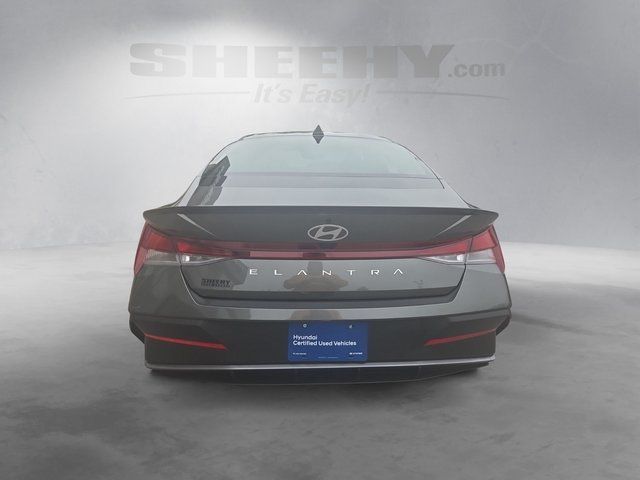 Used 2026 Gray Hyundai SEL Sport image 12