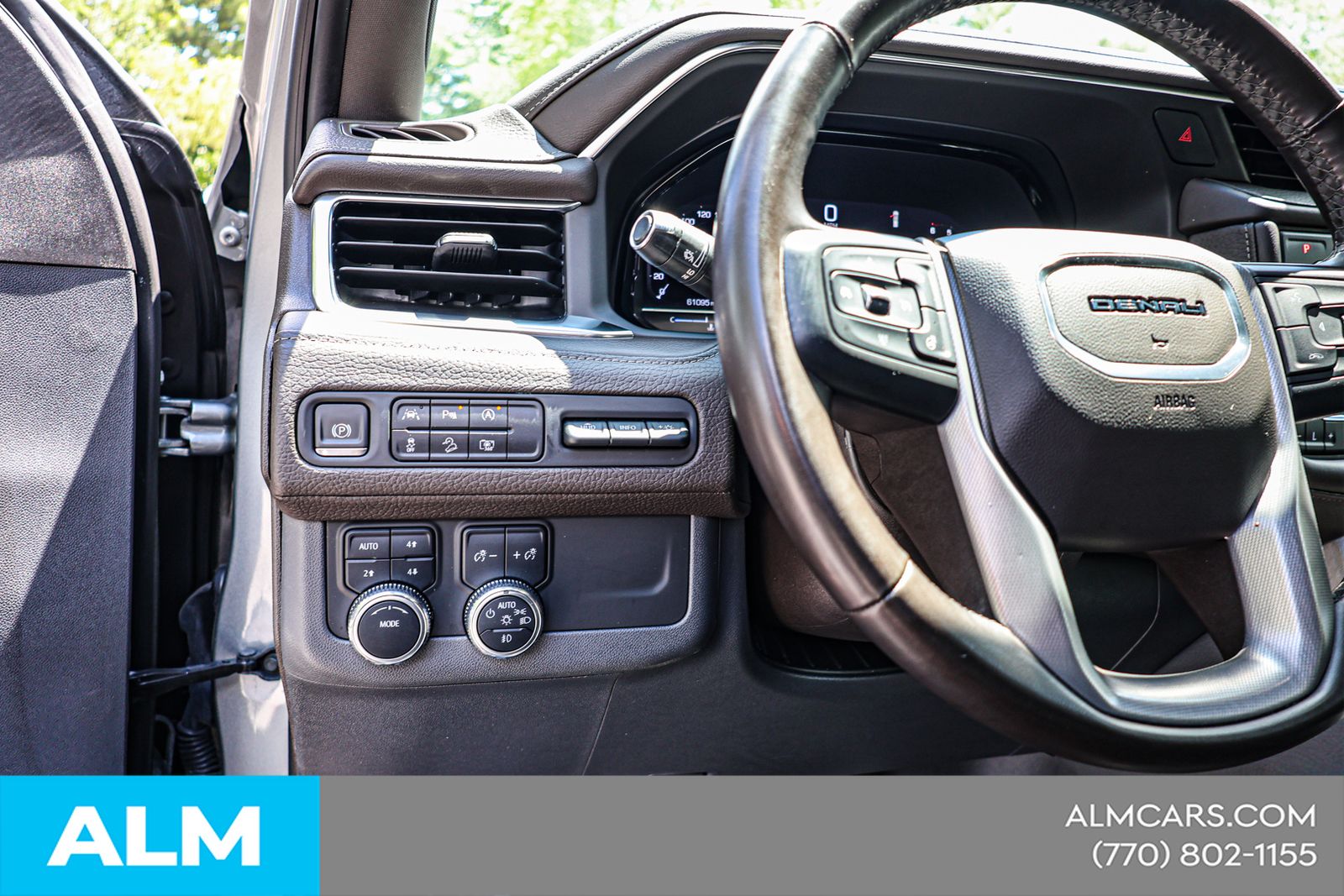 Used 2023 Silver GMC Denali image 21