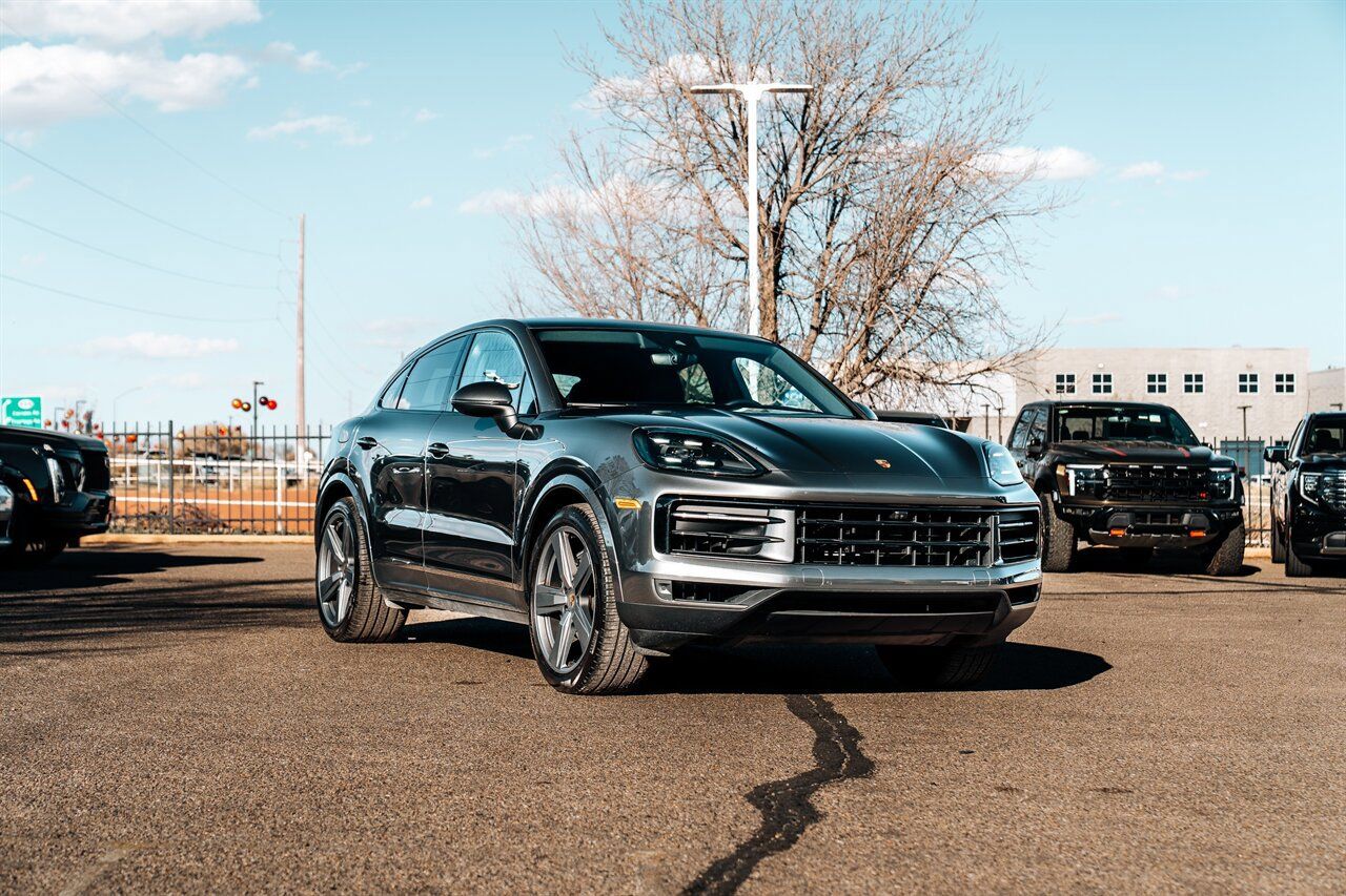  2024 Porsche Cayenne Coupe AWD   