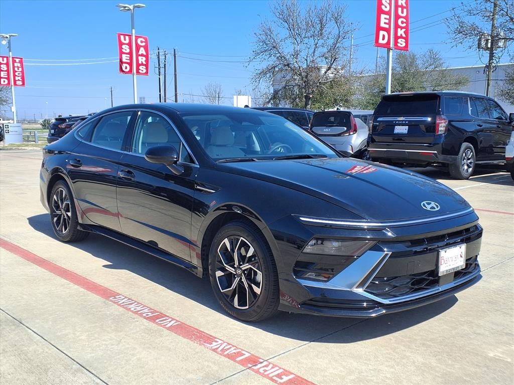 2025 Hyundai Sonata SEL - 2