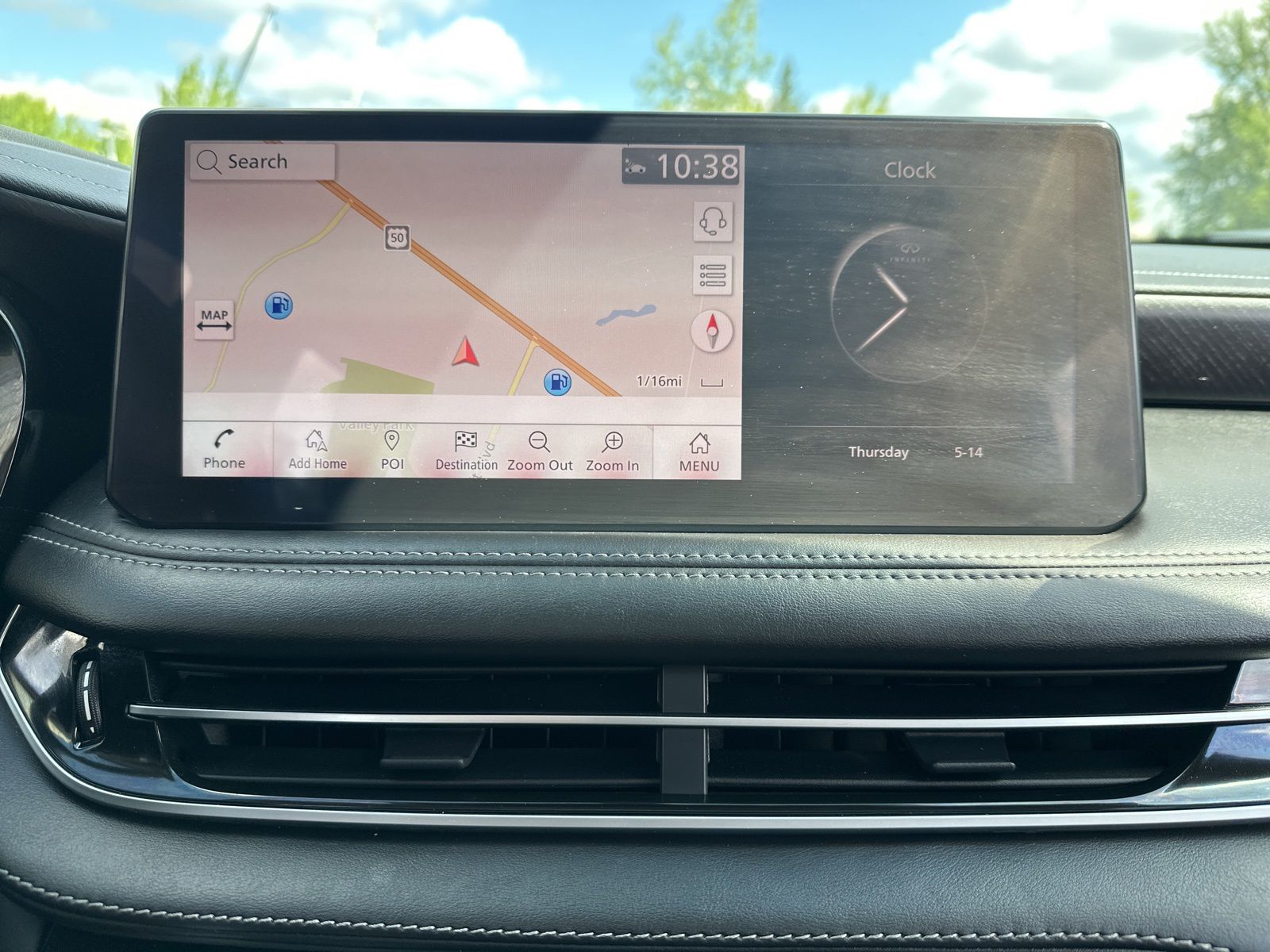 Used 2024 Black INFINITI Sensory image 5