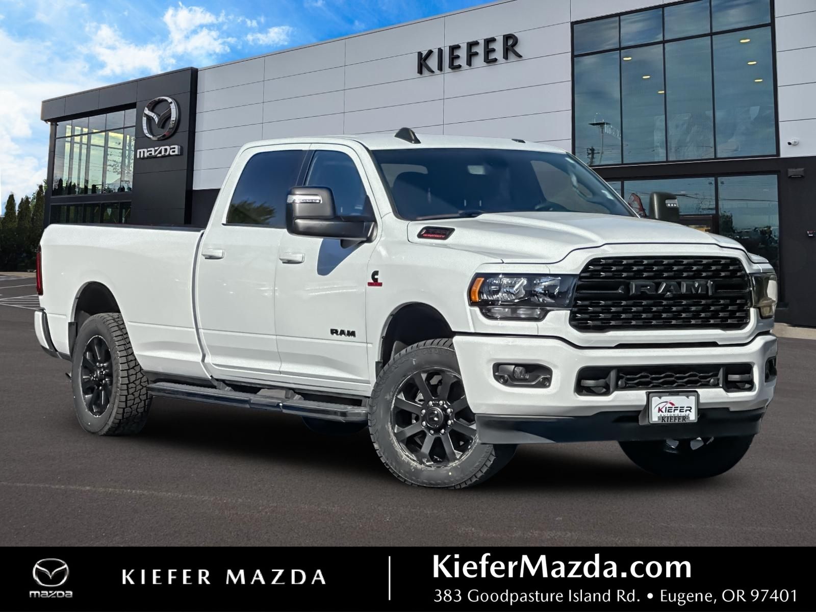 Bright White Clearcoat 2024 RAM 3500 Pickup Truck Four-Wheel Drive 6-Speed Automatic