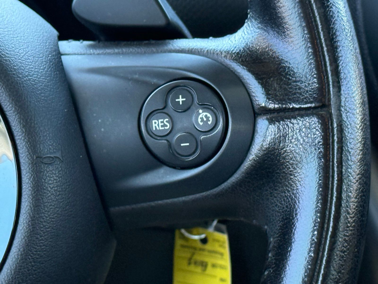 Used 2016 Black MINI Base image 30