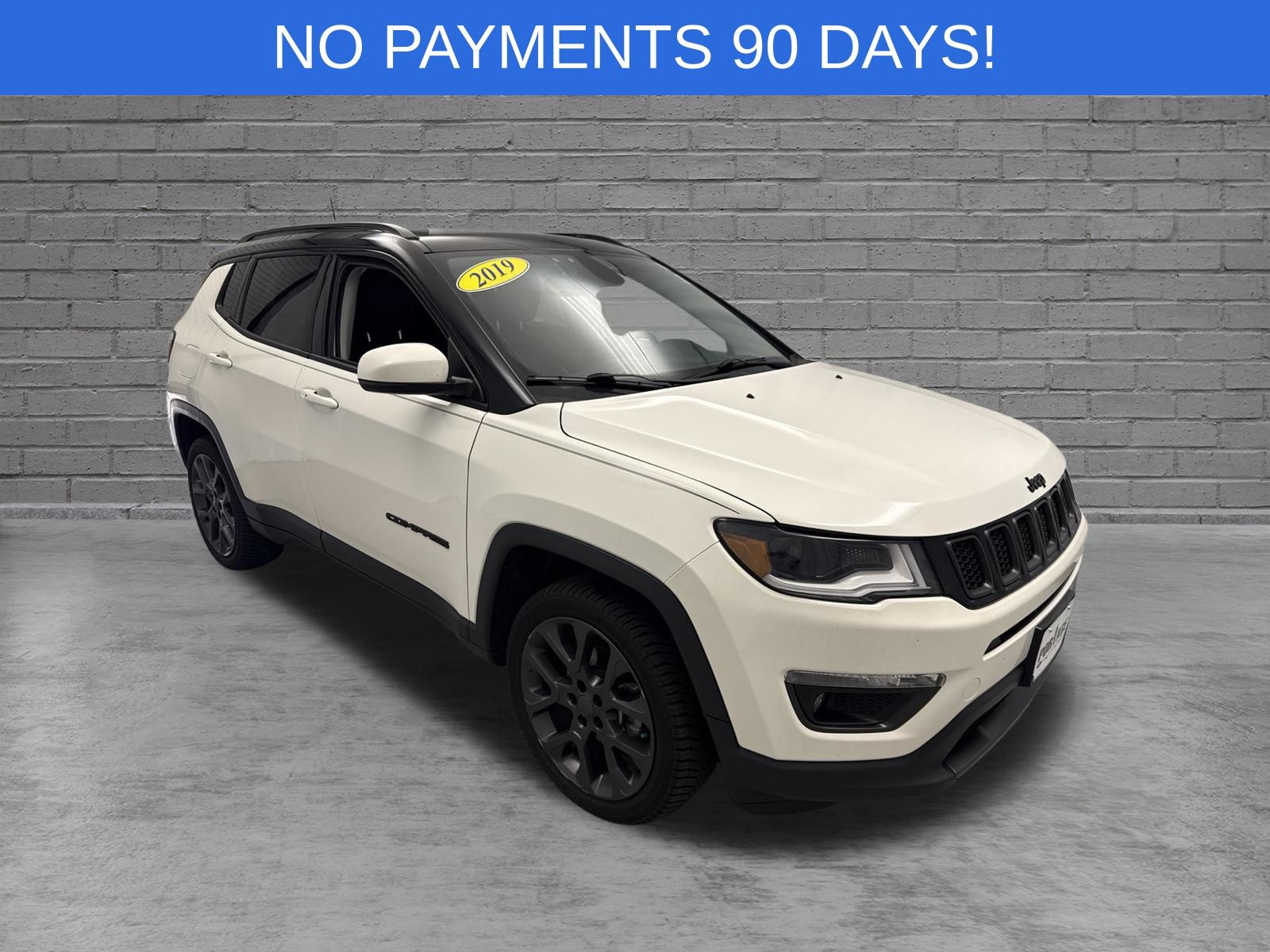 White Clearcoat 2019 Jeep Compass SUV / Crossover Four-Wheel Drive 9-Speed Automatic