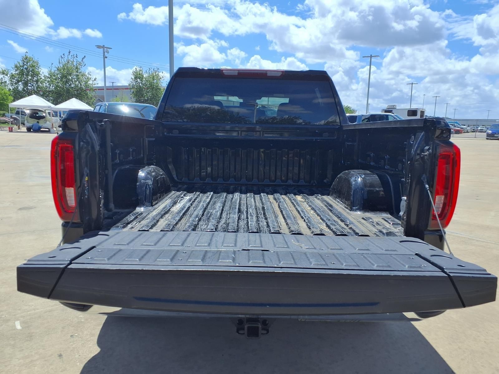 2025 GMC Sierra 1500 SLT - 6