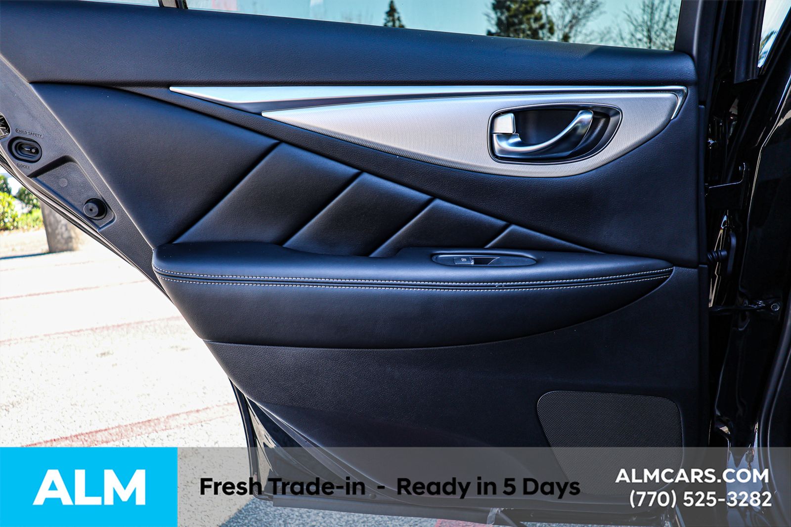 Used 2024 Black INFINITI LUXE image 42