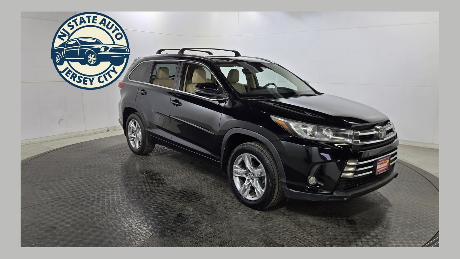 Midnight Black Metallic 2017 Toyota Highlander SUV / Crossover All-Wheel Drive 8-Speed Automatic