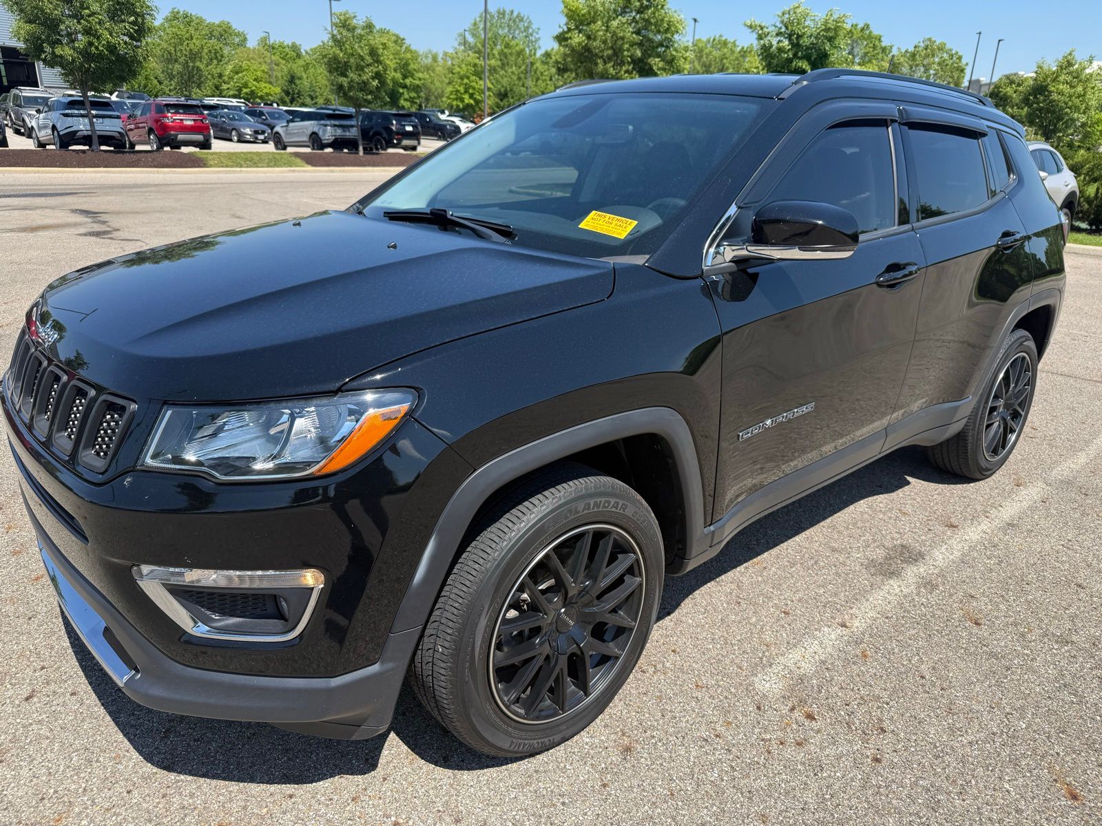 Diamond Black Crystal Pearlcoat 2019 Jeep Compass Limited 4WD SUV / Crossover Four-Wheel Drive 9-Speed Automatic