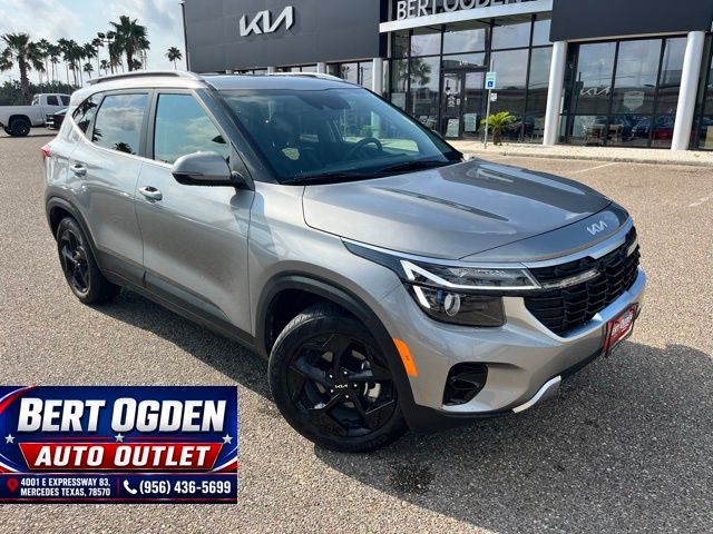  2026 Kia Seltos EX FWD   