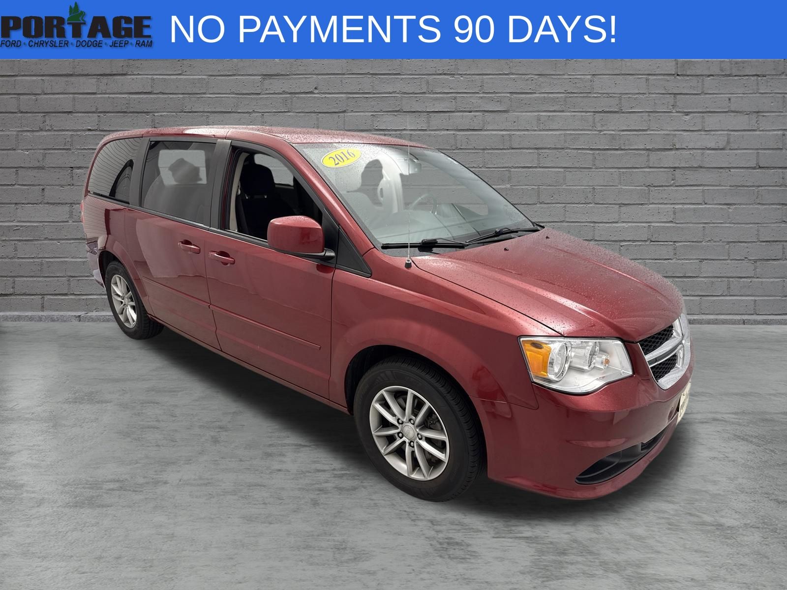 Deep Cherry Red Crystal Pearlcoat 2016 Dodge Grand Caravan Minivan Front-Wheel Drive 6-Speed Automatic