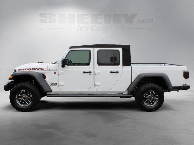 Used 2024 White Jeep Mojave image 14