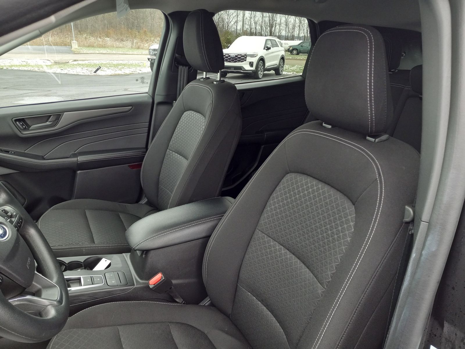 2025 Ford Escape image 12