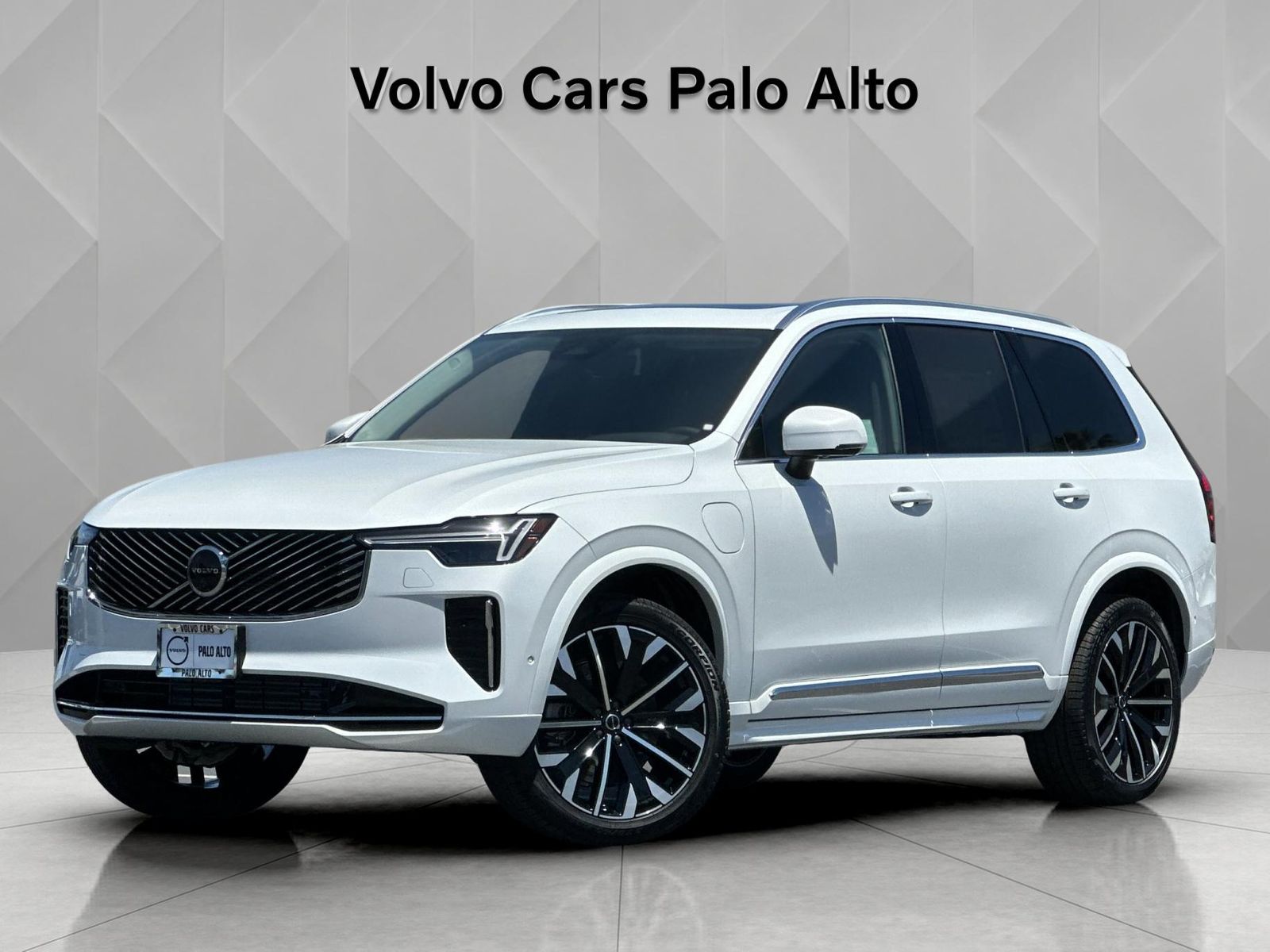 Crystal White Pearl 2026 Volvo XC90 SUV / Crossover All-Wheel Drive Automatic