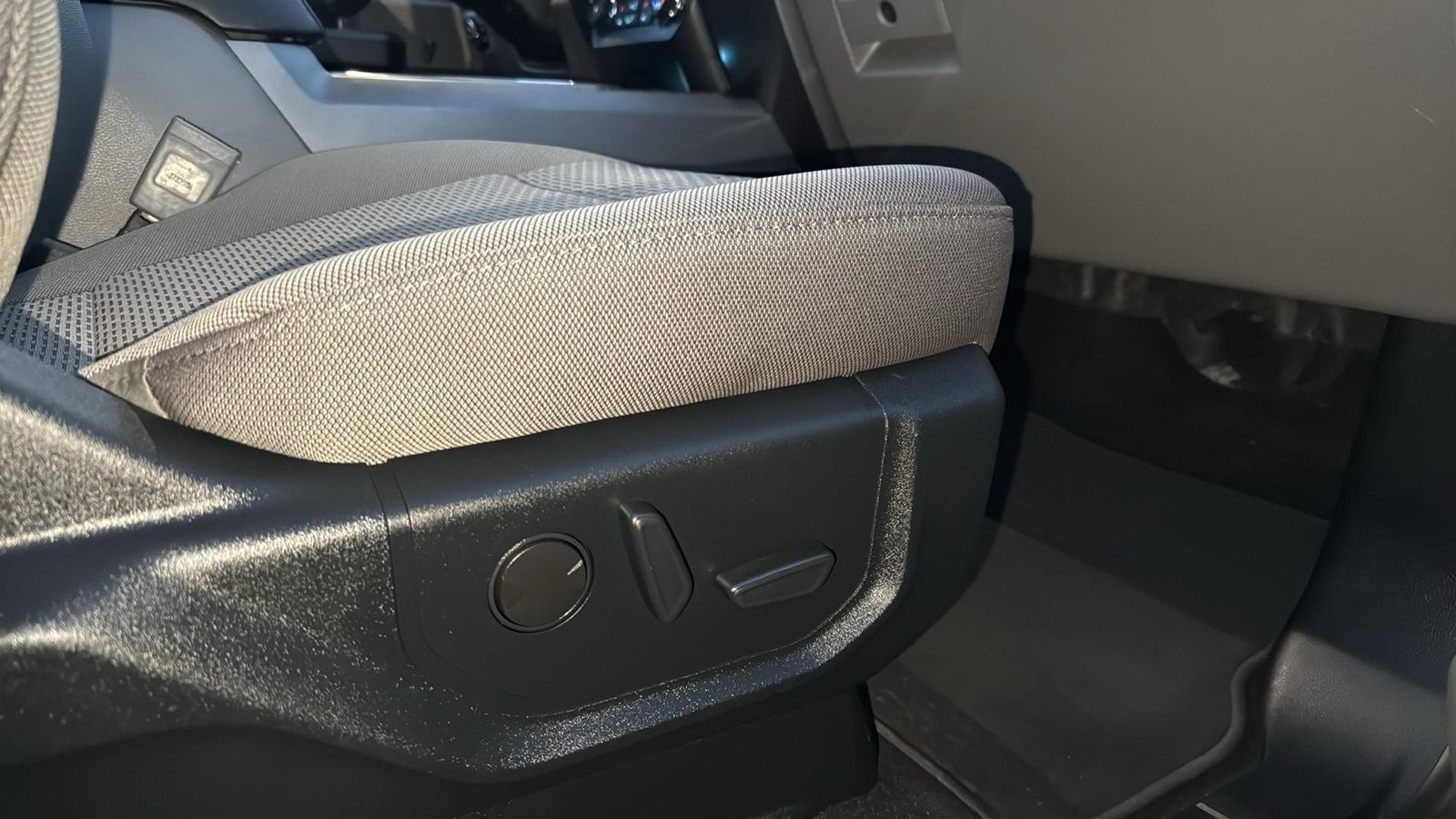 Used Car 2020 Ford F-150  Xlt For Sale Under $30,000 In Austin, Texas