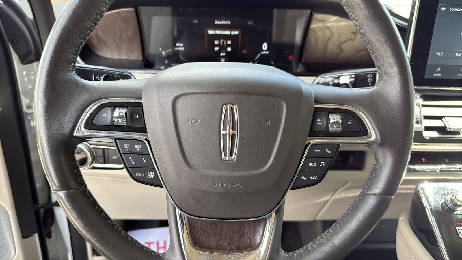 Used Car 2021 Lincoln Navigator  Reserve For Sale Under $50,000 In Austin, Texas