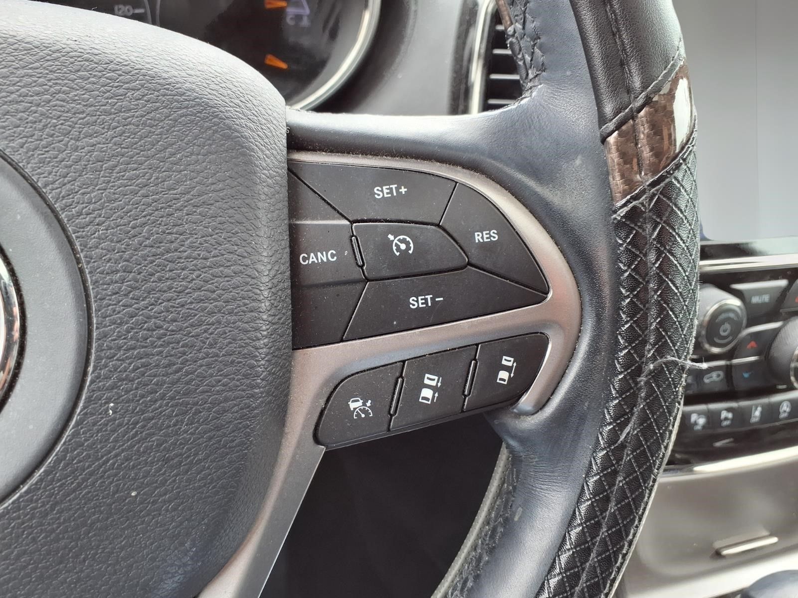 2020 Jeep Grand Cherokee High Altitude Silver at Community Toyota