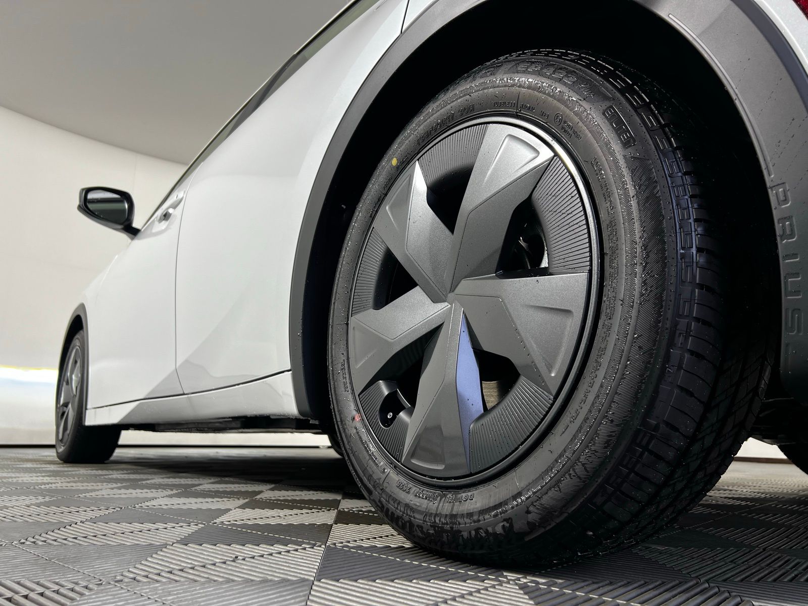 Thumbnail: 2026 Toyota Prius - 21