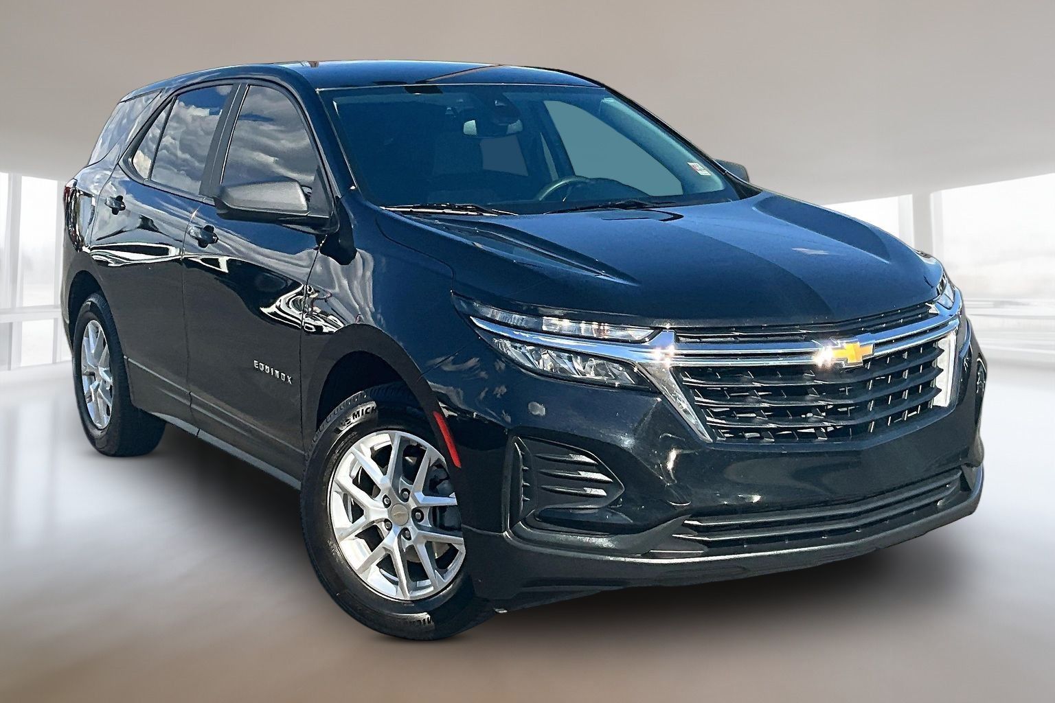  2024 Chevrolet Equinox LS FWD with 1LS   
