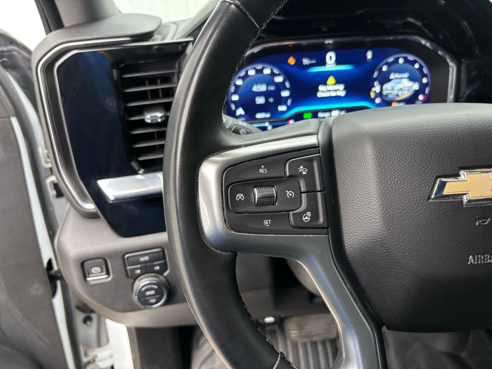 Used Car 2023 Chevrolet Silverado 1500  Lt For Sale Under $35,000 In Austin, Texas