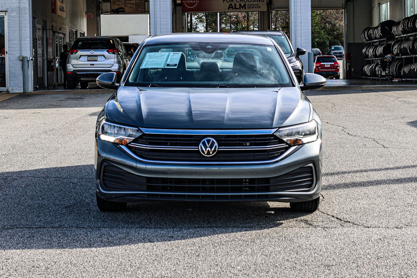 Used 2024 Gray Volkswagen 1.5T SE image 9