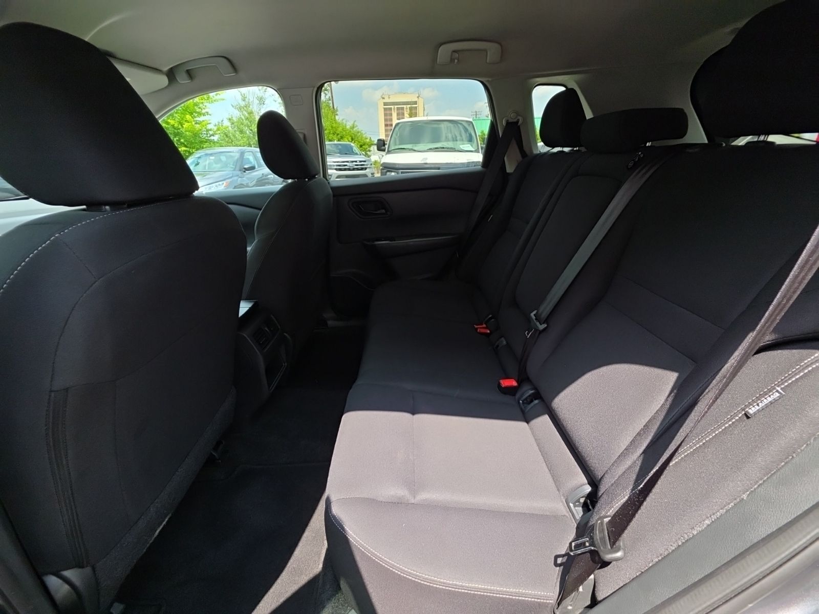 Used 2024 Gray Nissan S image 7