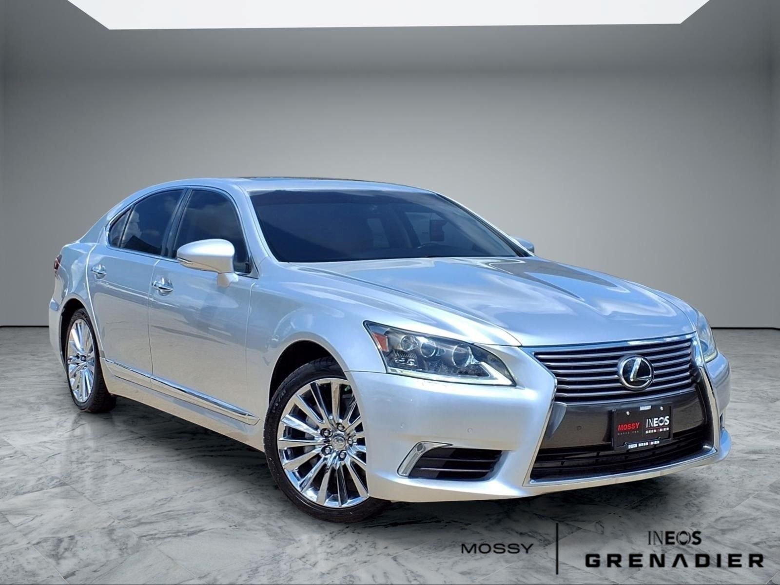 Gray (Liquid Platinum) 2013 Lexus LS Sedan Rear-Wheel Drive 8-Speed Automatic