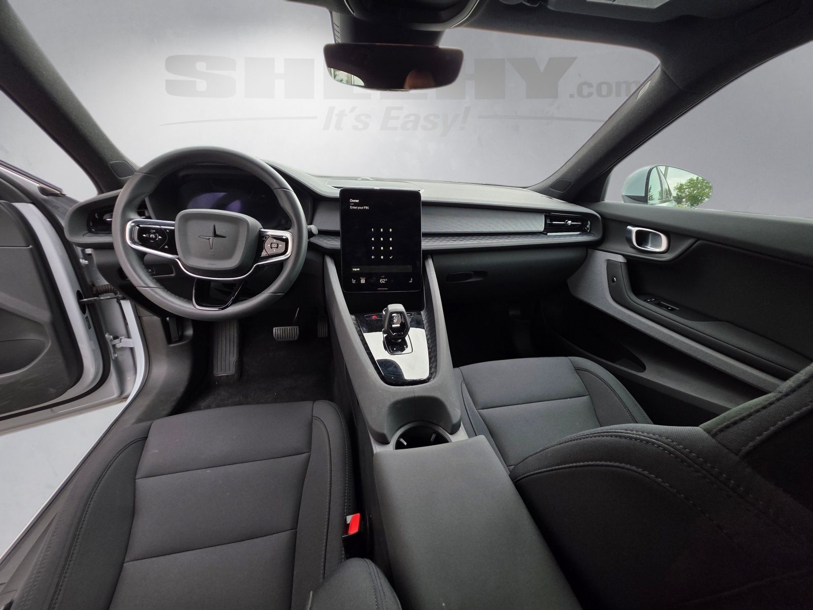 Used 2024  Polestar Long Range Dual Motor image 3