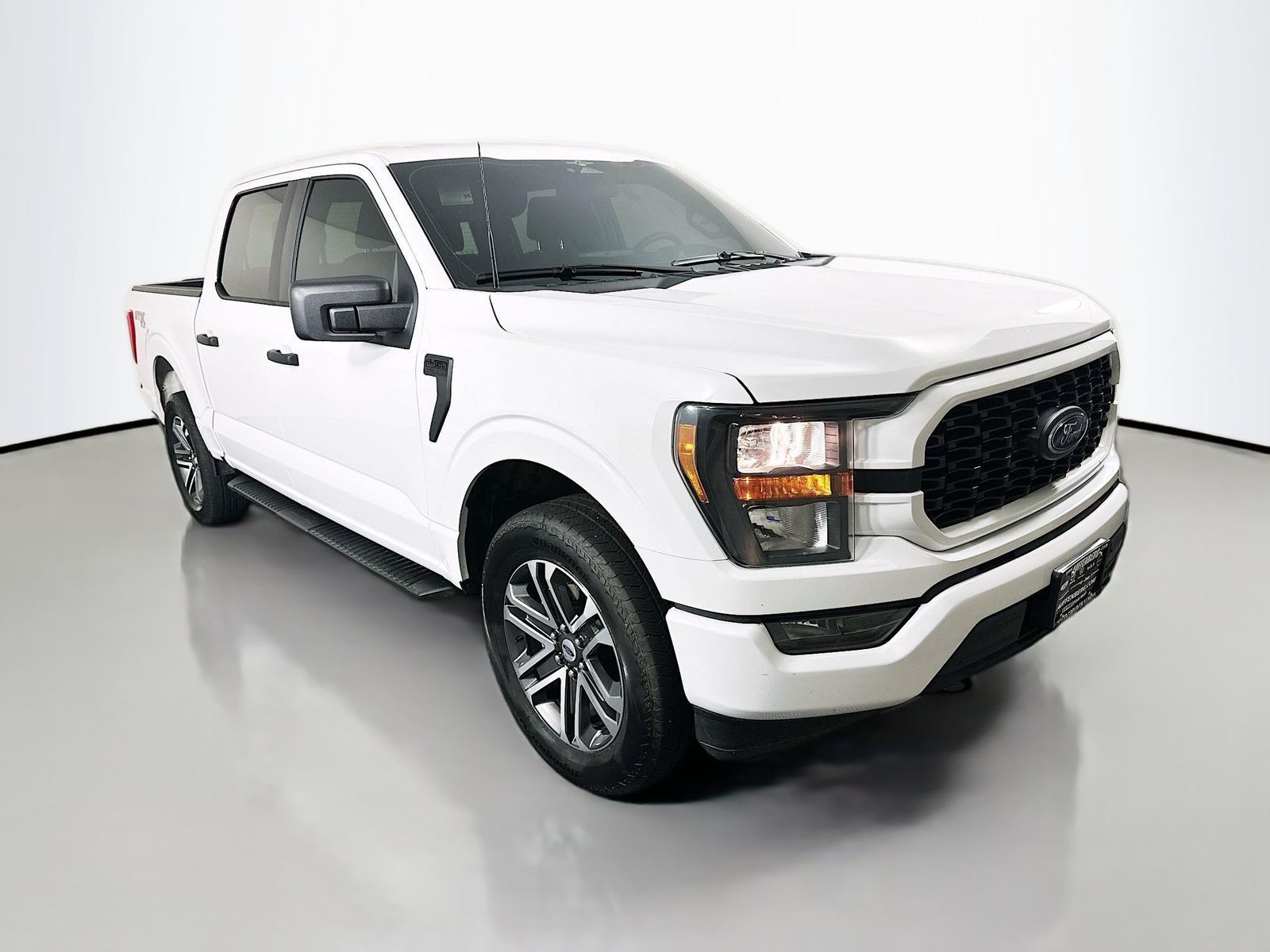 Oxford White 2023 Ford F-150 Pickup Truck Four-Wheel Drive Automatic