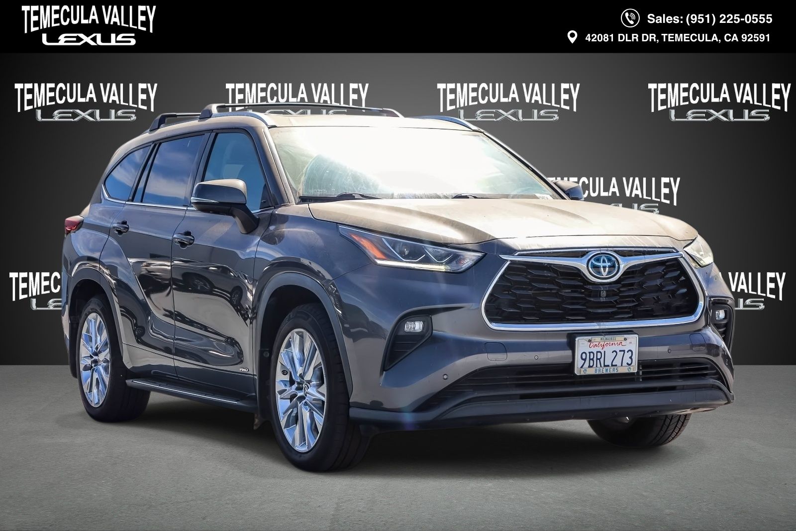 Magnetic Gray Metallic 2022 Toyota Highlander Hybrid SUV / Crossover All-Wheel Drive Continuously Variable Transmission